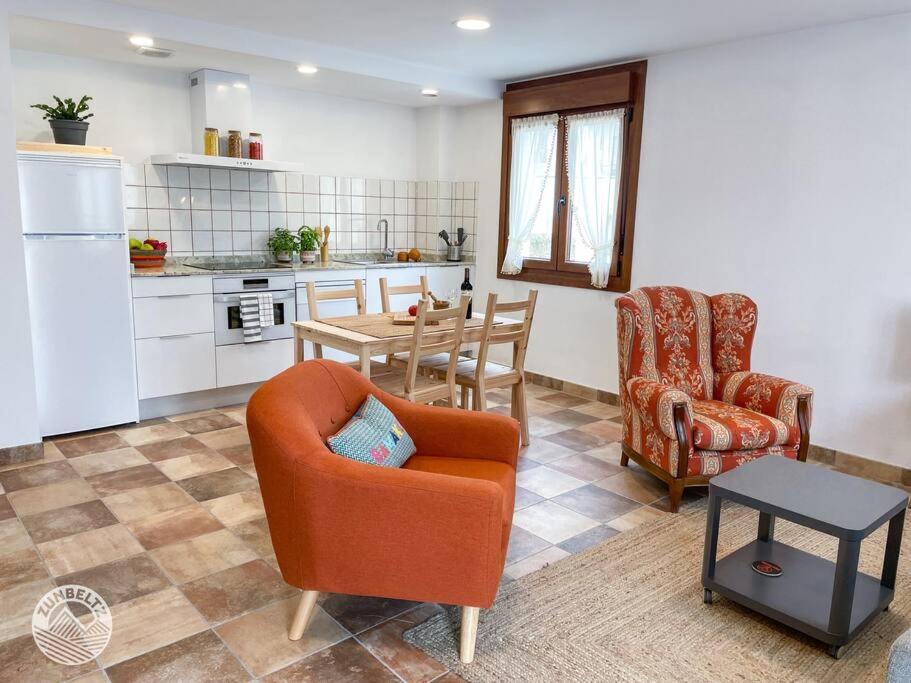 Casa Zunbeltz De 3 Habitaciones En Plena Montana Lezáun Dış mekan fotoğraf